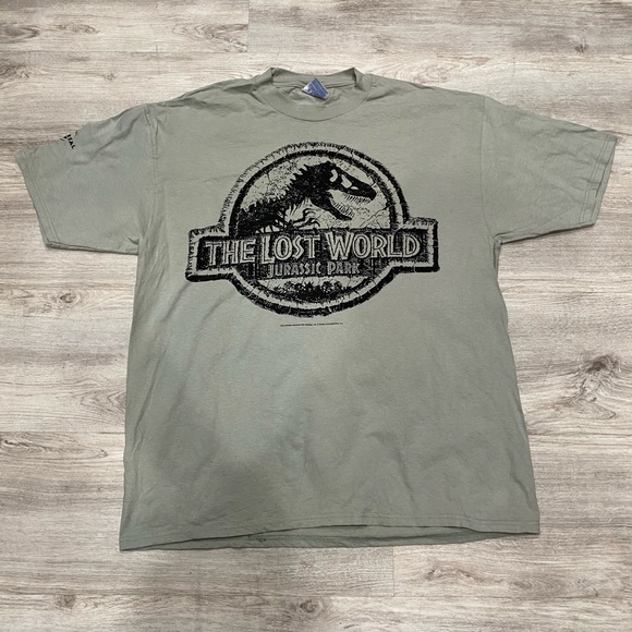 Vintage 1996 Jurassic Park T Shirt! - Picture 1 of 5